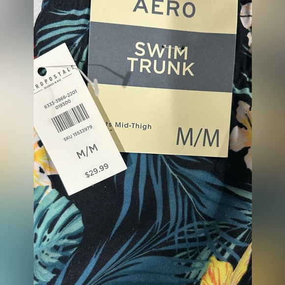 Men’s NWT swim trucks - Picture 5 of 5